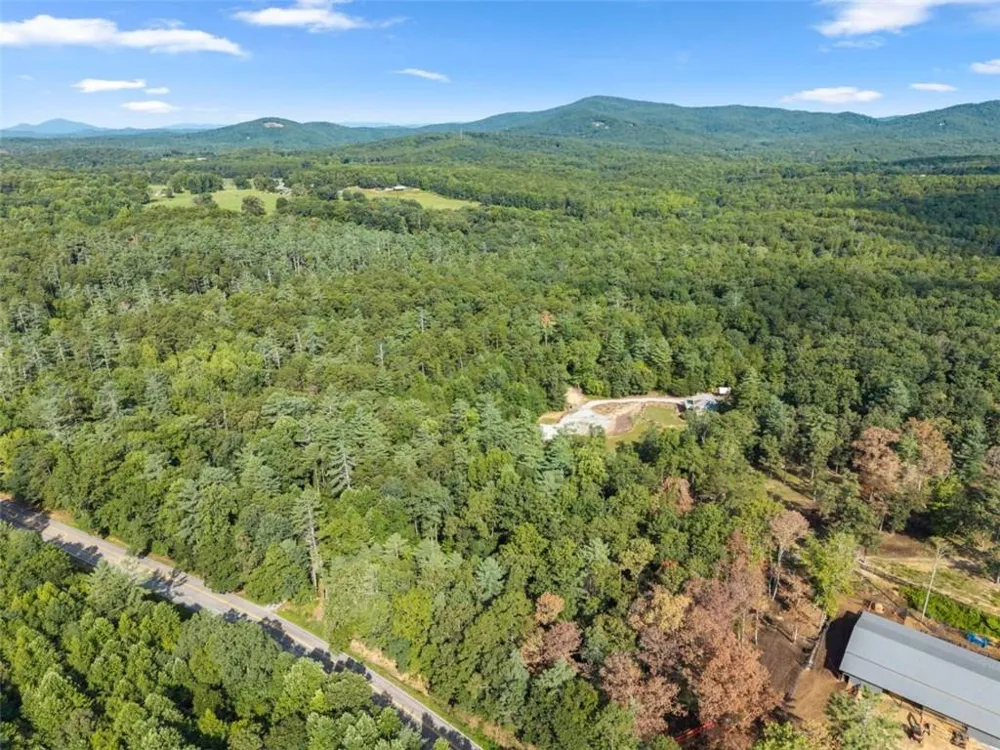 4061 Historic Old Highway 441 Clarkesville, GA 30523