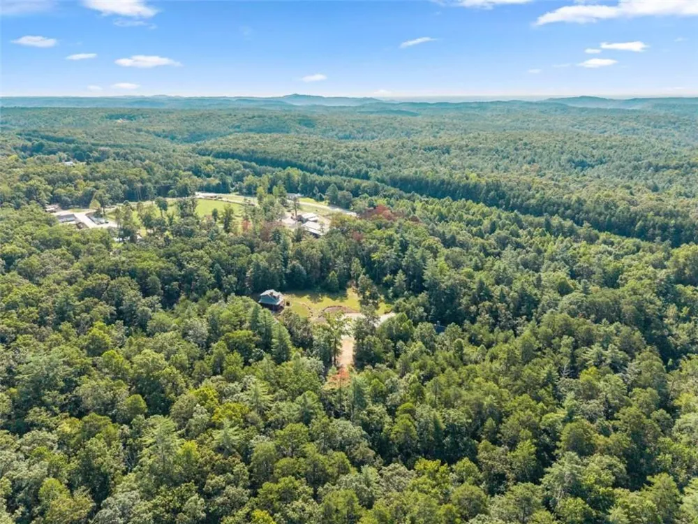 4061 Historic Old Highway 441 Clarkesville, GA 30523