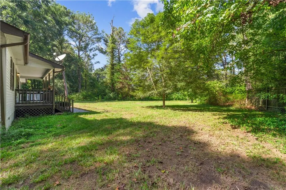 1425 Resaca Lafayette Road NW Resaca, GA 30735