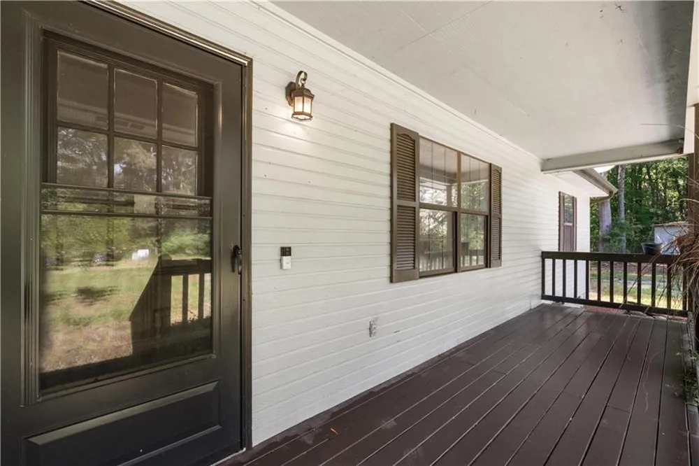 1425 Resaca Lafayette Road NW Resaca, GA 30735