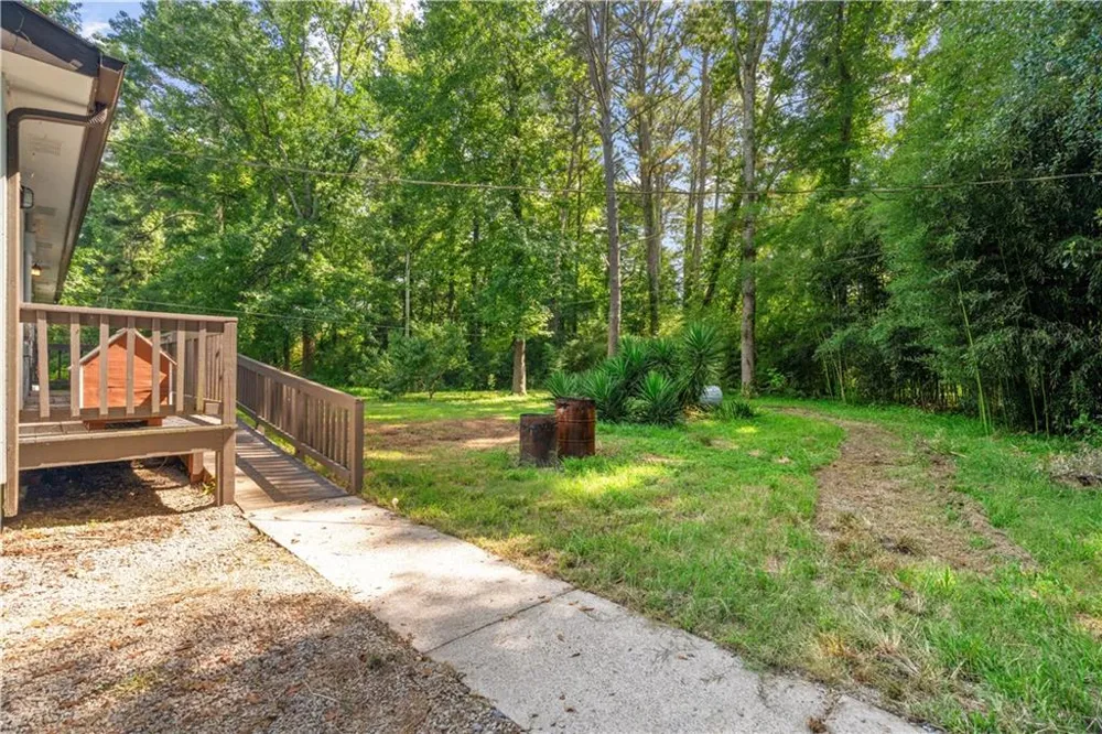1425 Resaca Lafayette Road NW Resaca, GA 30735