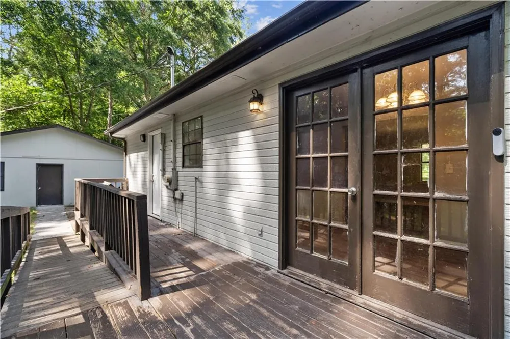 1425 Resaca Lafayette Road NW Resaca, GA 30735