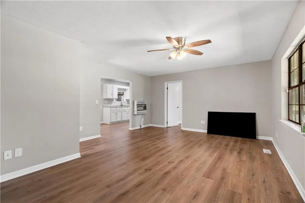 1425 Resaca Lafayette Road NW Resaca, GA 30735