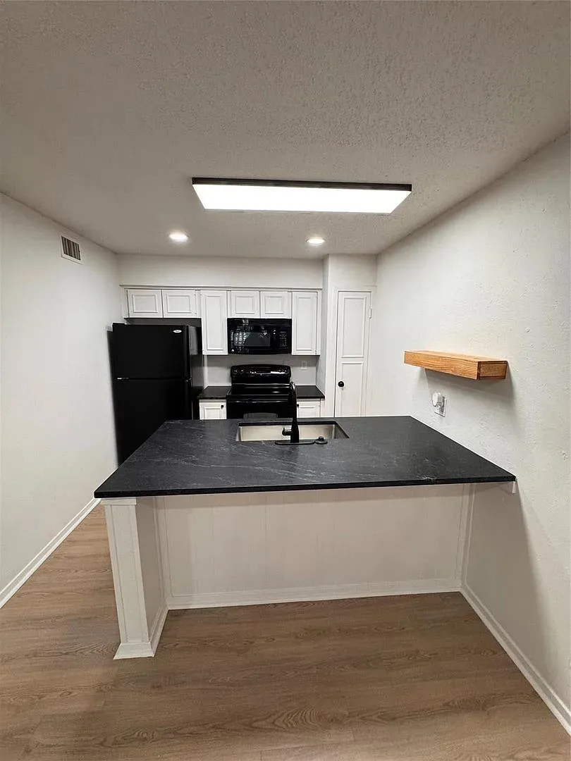 4859 Cedar Springs Road #150 Dallas, TX 75219