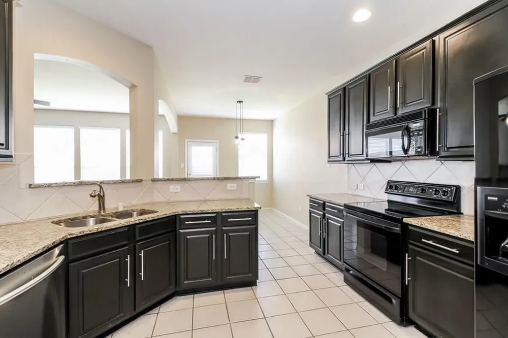 10613 Lansdowne Lane Rowlett, TX 75089