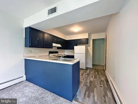 923 WASHINGTON STREET #204