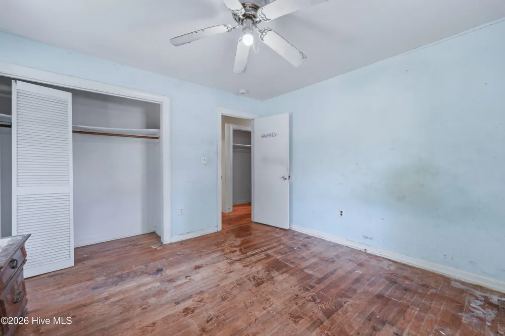 273 E Charity Road Rose Hill, NC 28458