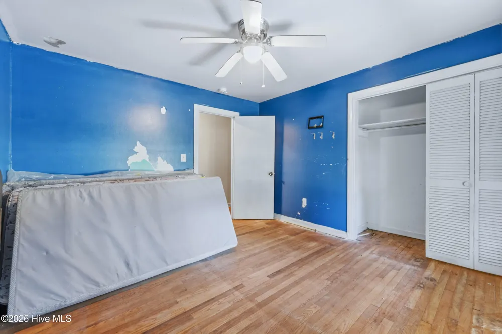 273 E Charity Road Rose Hill, NC 28458