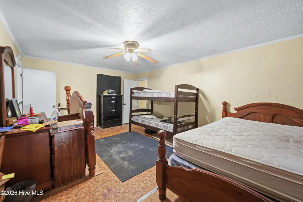 273 E Charity Road Rose Hill, NC 28458