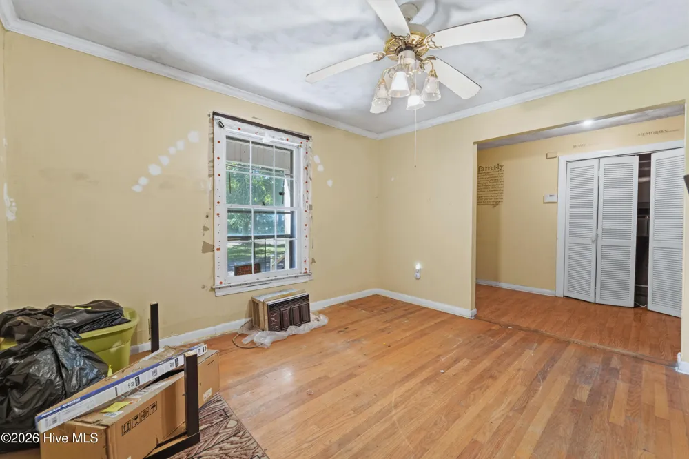 273 E Charity Road Rose Hill, NC 28458
