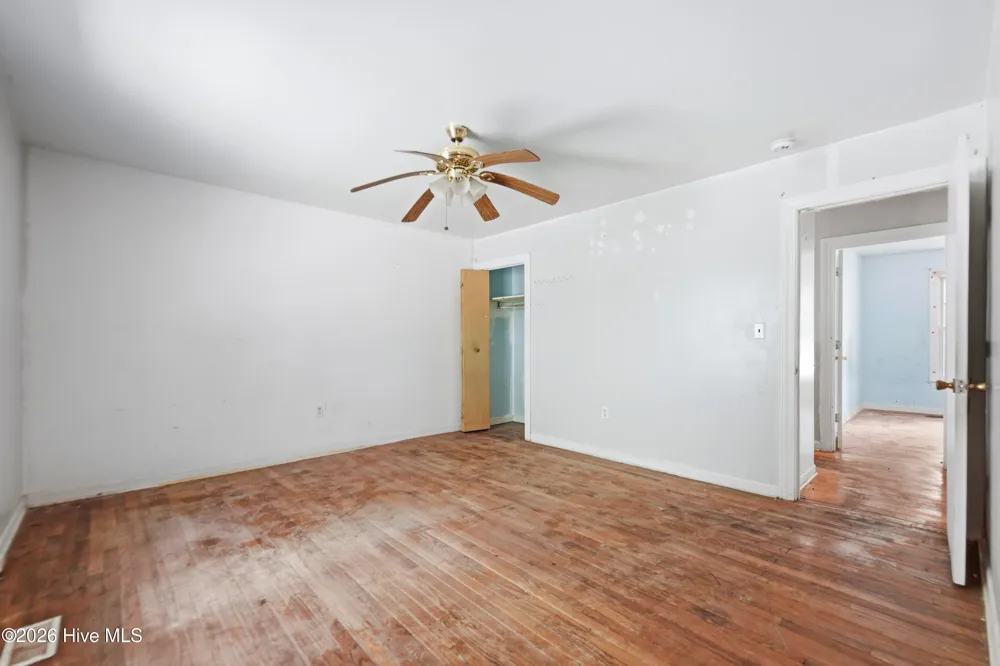 273 E Charity Road Rose Hill, NC 28458