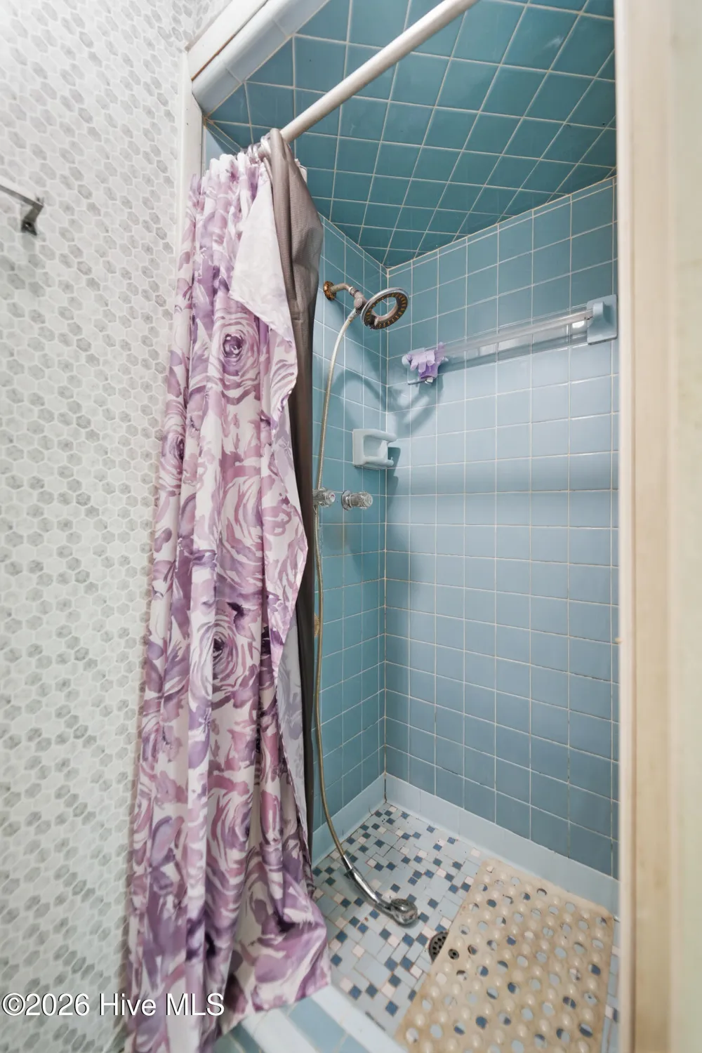 273 E Charity Road Rose Hill, NC 28458
