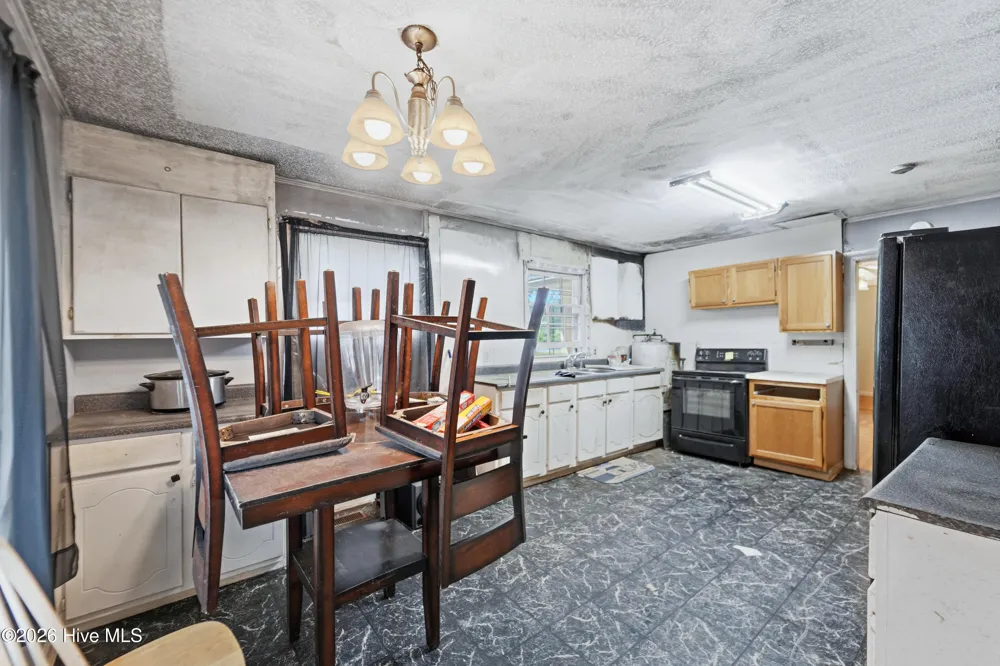 273 E Charity Road Rose Hill, NC 28458