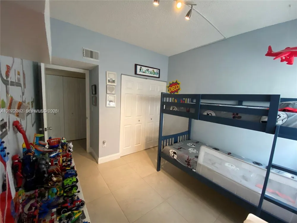 8806 SW 130th Ct #102 Miami, FL 33186