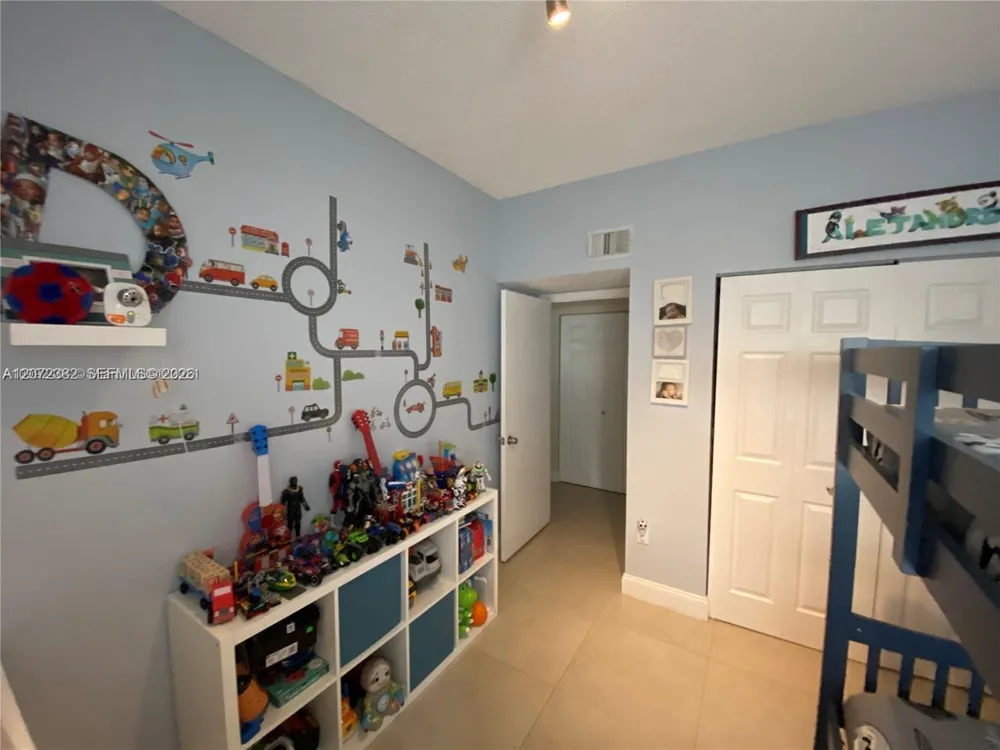 8806 SW 130th Ct #102 Miami, FL 33186