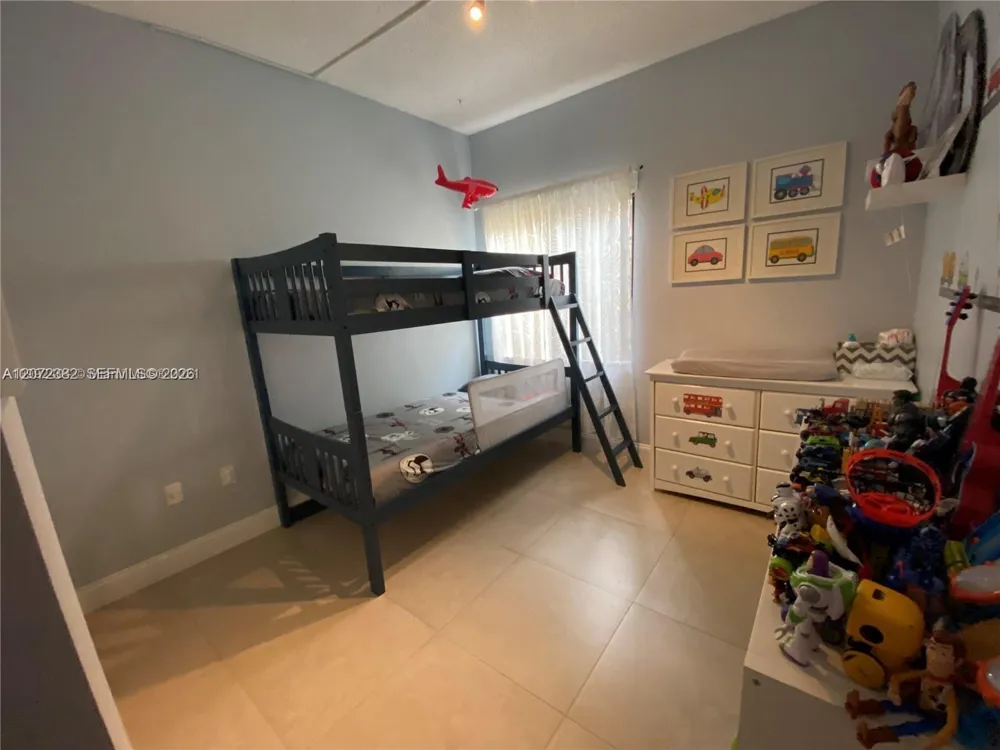 8806 SW 130th Ct #102 Miami, FL 33186