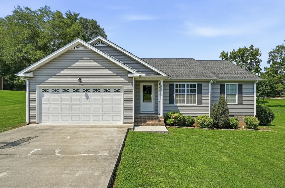 808 Boyd Ave McMinnville, TN 37110