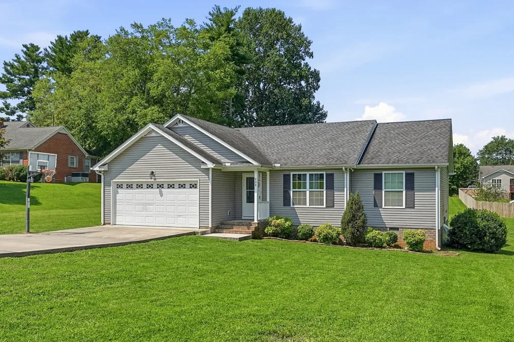 808 Boyd Ave McMinnville, TN 37110