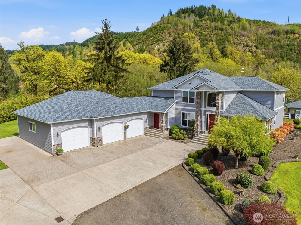 480 Apple Creek Rd Longview, WA 98632
