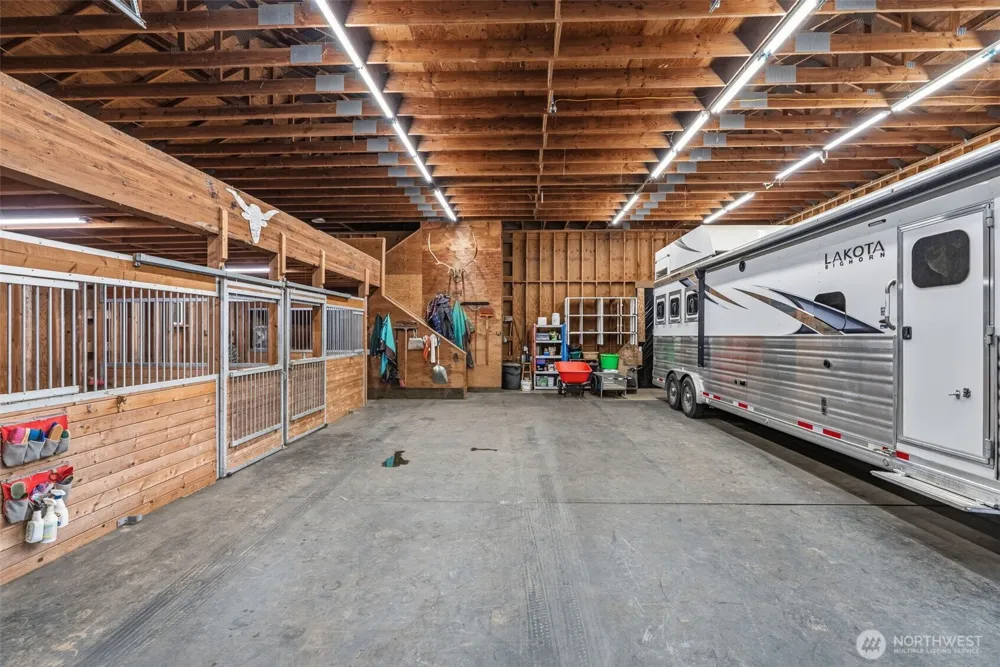 480 Apple Creek Rd Longview, WA 98632