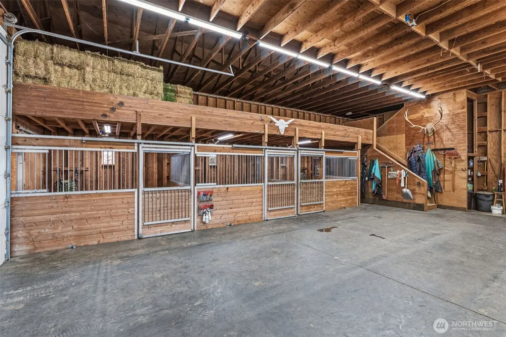 480 Apple Creek Rd Longview, WA 98632