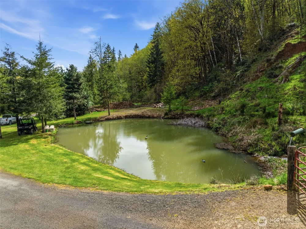480 Apple Creek Rd Longview, WA 98632