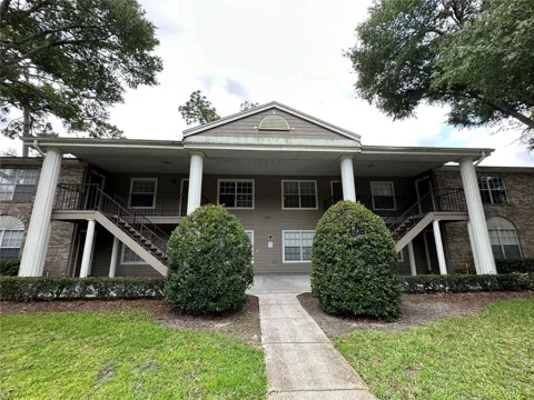 112 RESERVE CIRCLE #100