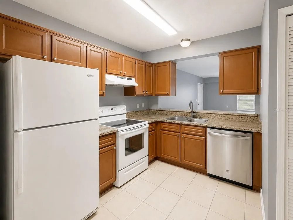 112 RESERVE CIRCLE #100 Oviedo, FL 32765