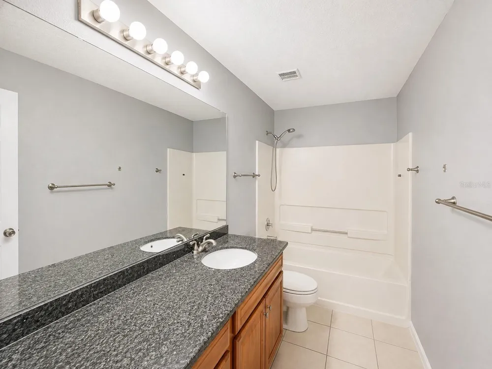 112 RESERVE CIRCLE #100 Oviedo, FL 32765