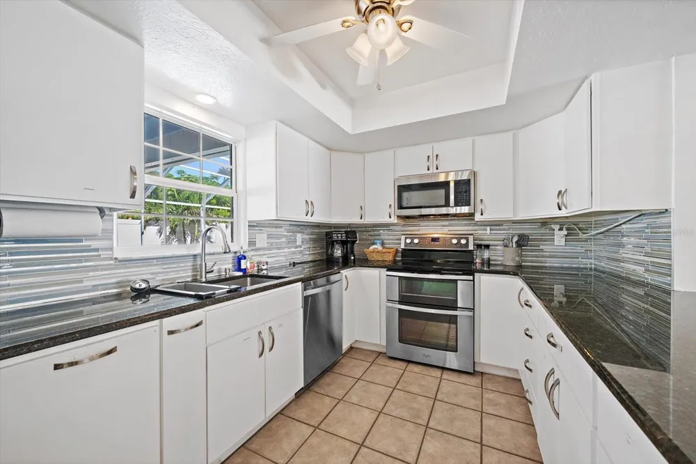 1211 ANGELA MARIA ROAD Sarasota, FL 34243