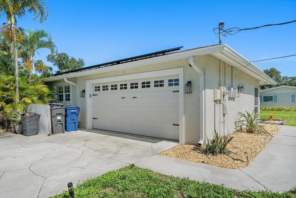 1211 ANGELA MARIA ROAD Sarasota, FL 34243
