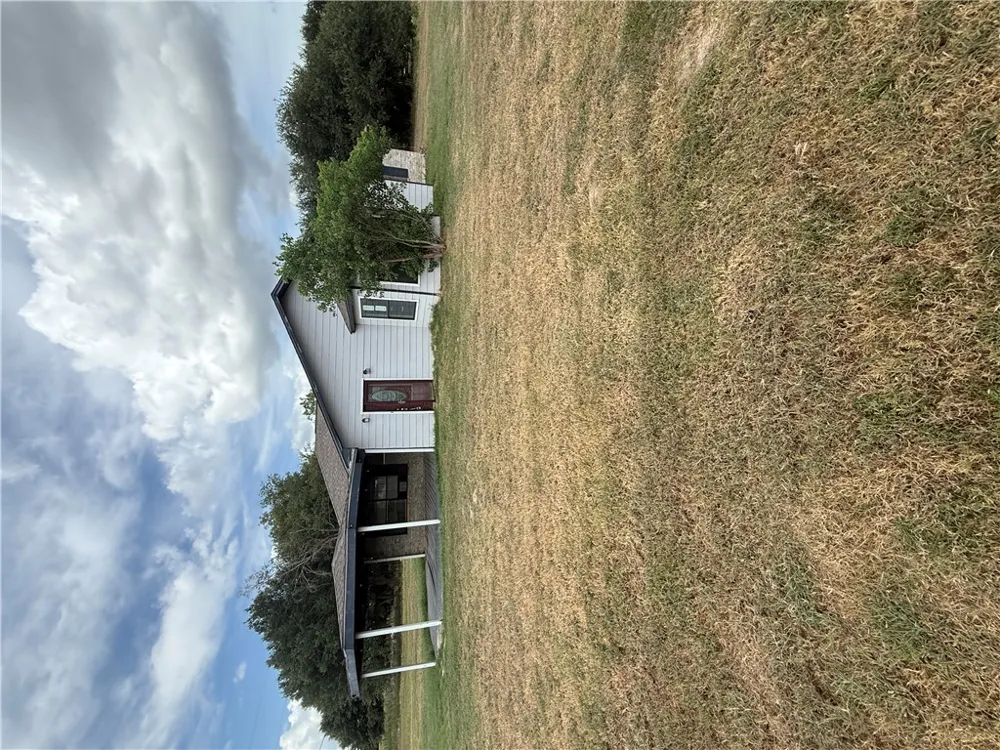 1611 Fm 2446 Franklin, TX 77856
