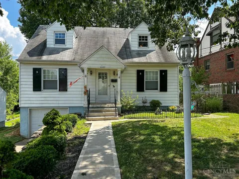 3289 Van Zandt Drive