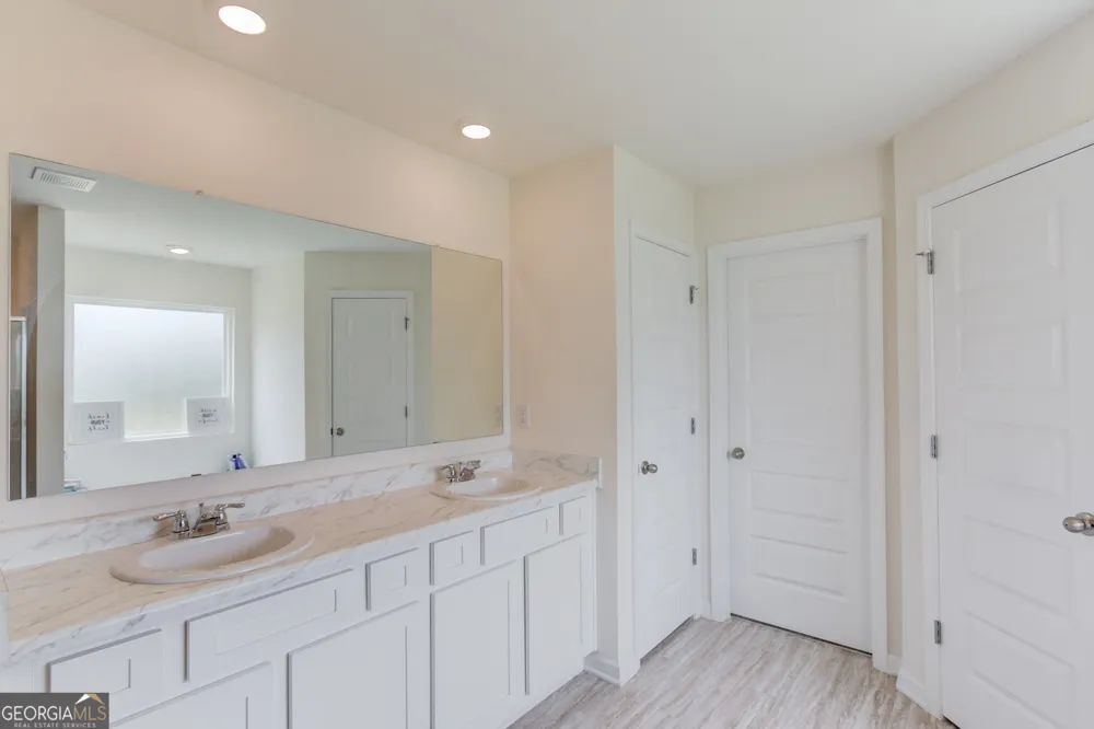 28 Ralph Still RD Dacula, GA 30019