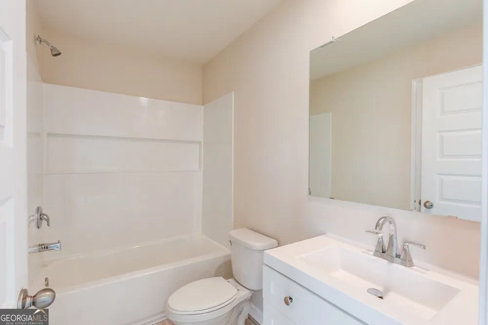 28 Ralph Still RD Dacula, GA 30019