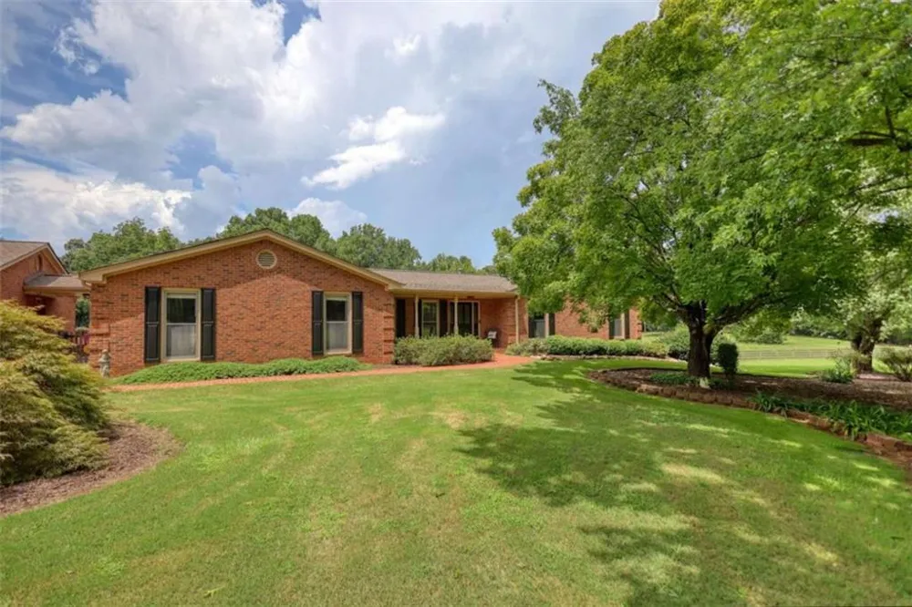3331 Highway 213 Mansfield, GA 30055