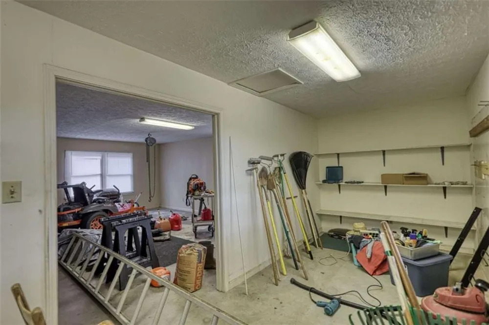 3331 Highway 213 Mansfield, GA 30055