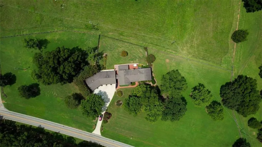 3331 Highway 213 Mansfield, GA 30055