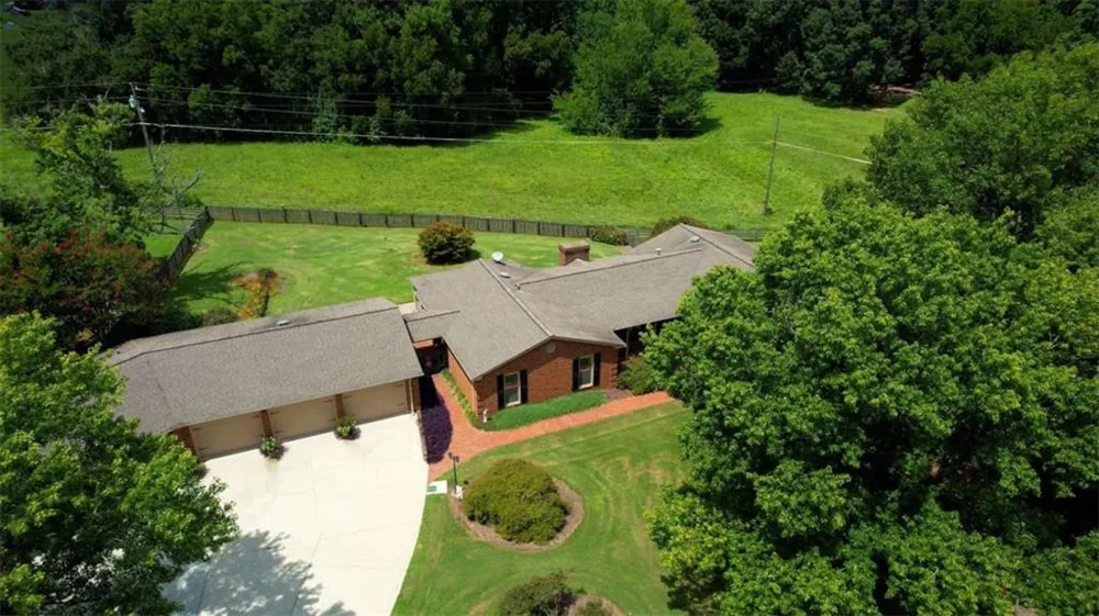 3331 Highway 213 Mansfield, GA 30055
