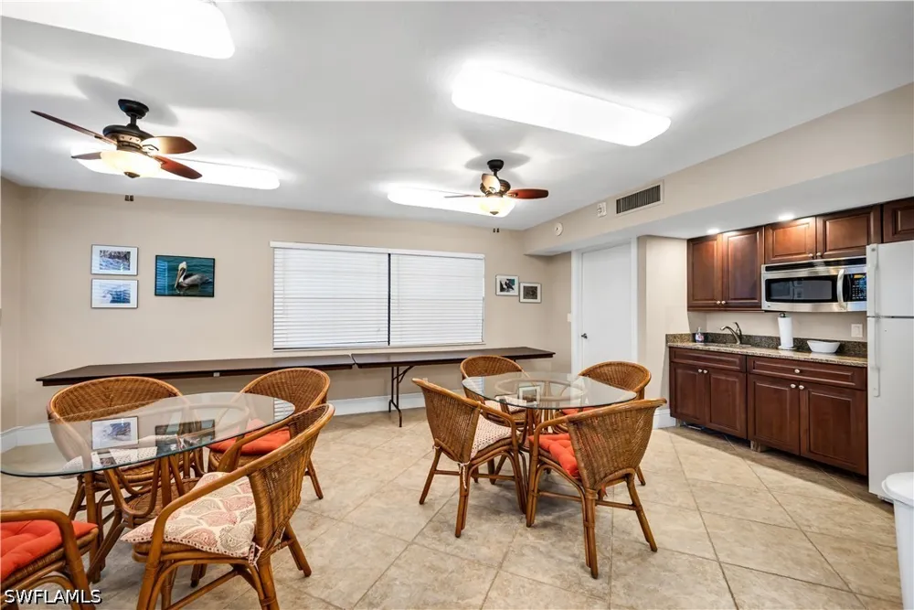 W Elkcam Circle #112 Marco Island, FL 34145