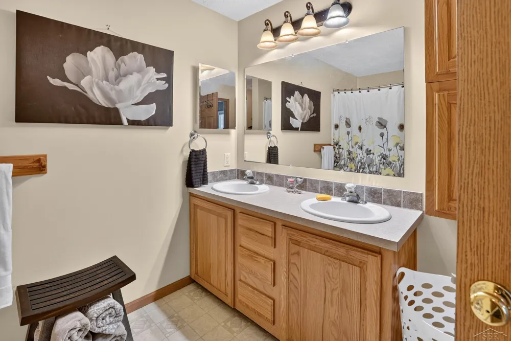 340 Richards Road Bangor Charter Township, MI 48706