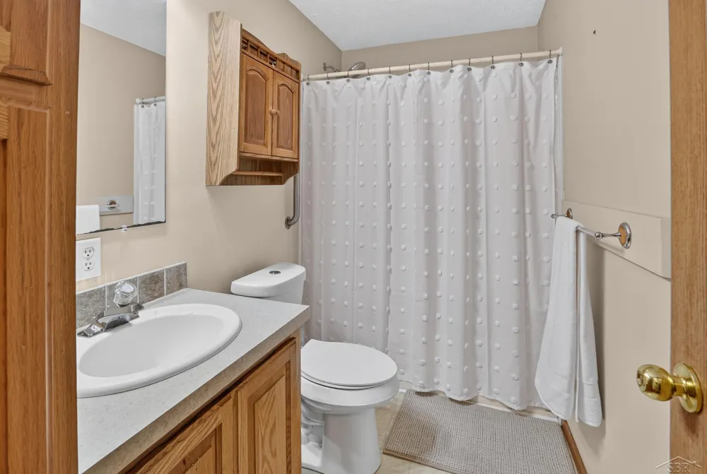 340 Richards Road Bangor Charter Township, MI 48706