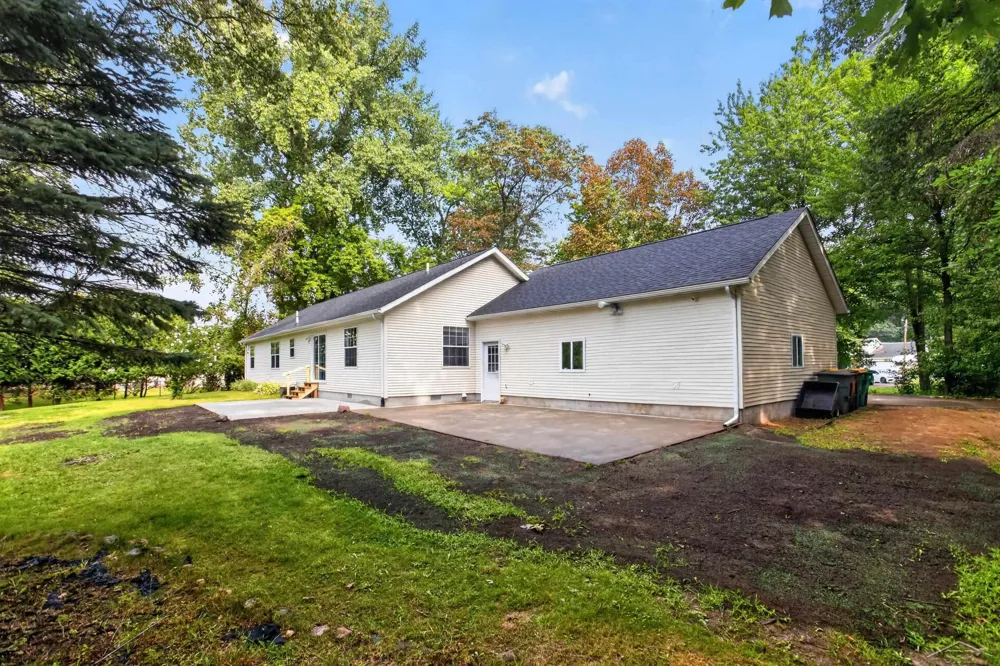 340 Richards Road Bangor Charter Township, MI 48706