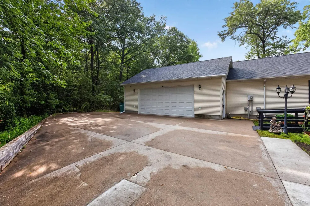 340 Richards Road Bangor Charter Township, MI 48706