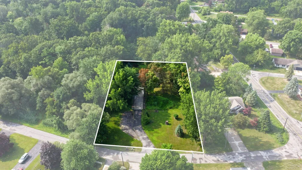 340 Richards Road Bangor Charter Township, MI 48706