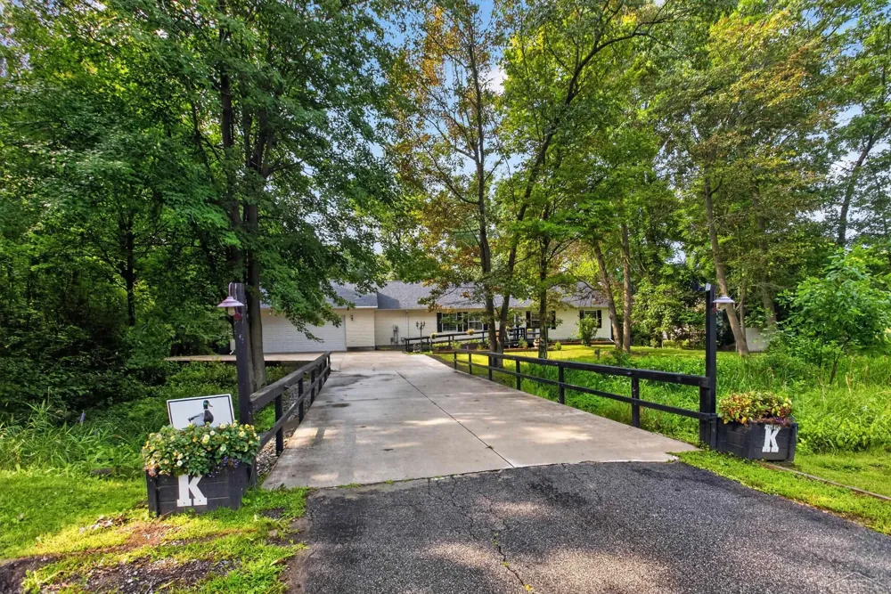 340 Richards Road Bangor Charter Township, MI 48706