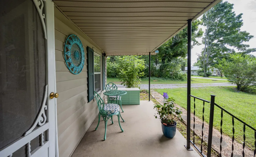 60 Walker St Manchester, TN 37355