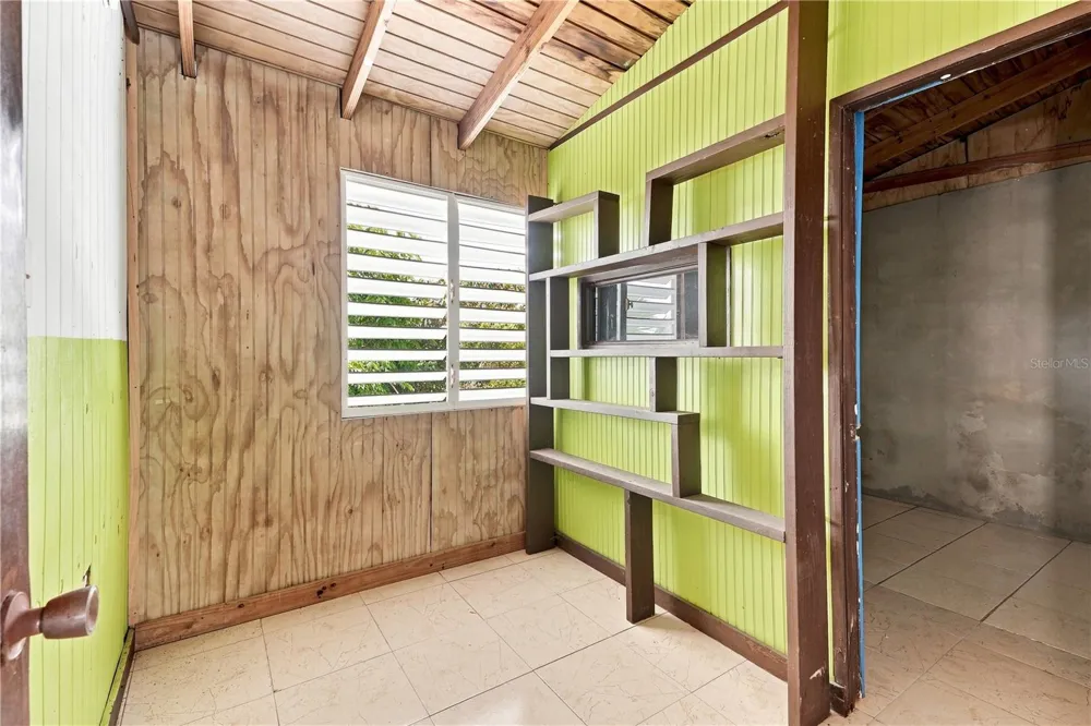 B1 BO UNIBON Morovis, PR 00687
