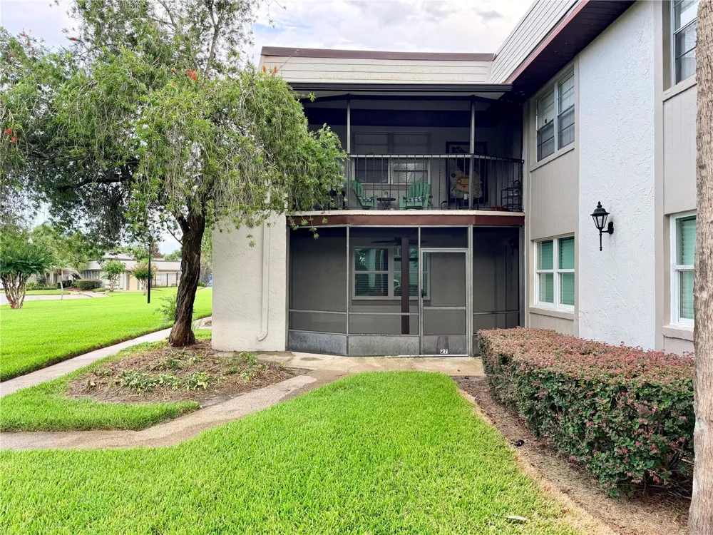 27 WINDTREE LANE #102 Winter Garden, FL 34787