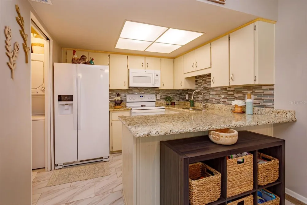 27 WINDTREE LANE #102 Winter Garden, FL 34787